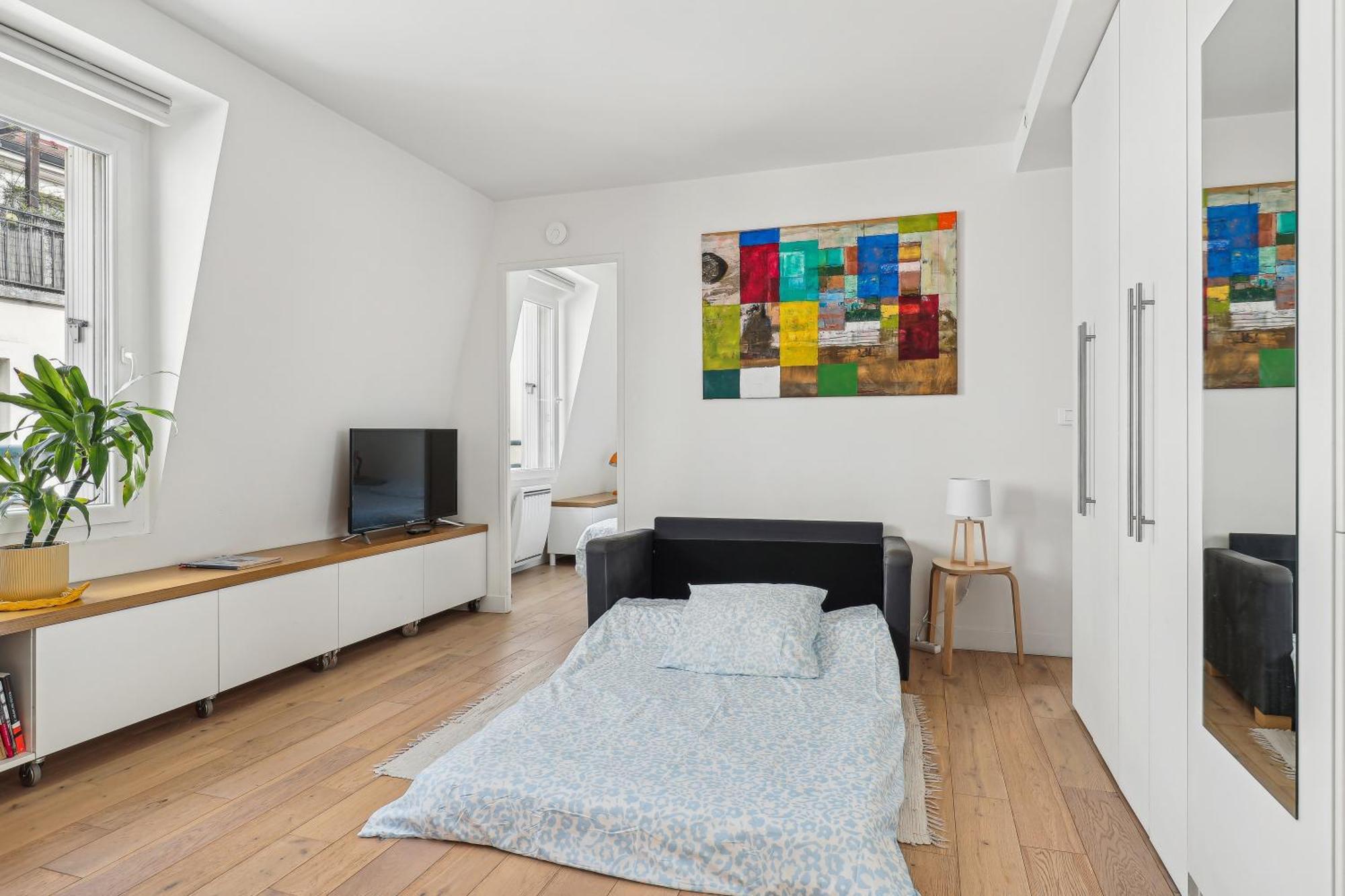 Apartment In The Heart Of By Weekome